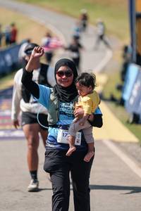 BIB: 
                            <button type="button" onclick="openModal(27298943)" class="btn btn-primary btn-sm float-right btn-popup" data-toggle="modal" data-target=".modal-high-quality">
                        <i class="fas fa-shopping-cart"></i> Add to Cart
                    </button>
                                            <button type="button" onclick="isThisMe(27298943, true)" class="btn btn-success btn-sm float-right btn-popup btn-isme hidden" data-toggle="tooltip" data-placement="bottom" title="นี่คือรูปของคุณใช่ไหม คลิกที่นี่เพื่อเอาเข้าอัลบั้ม">
                        <i class="fas fa-plus"></i> Add to album
                    </button>
                    <button type="button" onclick="isThisMe(27298943, false)" class="btn btn-warning btn-sm float-right btn-popup btn-isnotme hidden">
                        <i class="fas fa-ban"></i> Remove from album
                    </button>